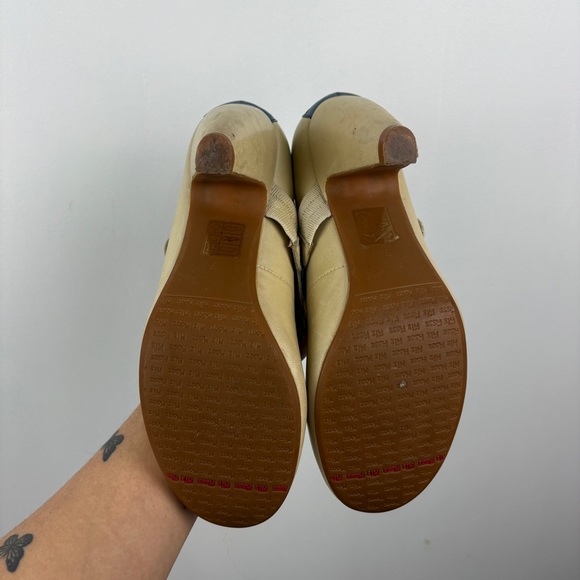 Miz Mooz Cream and Blue Heels - Picture 5 of 8